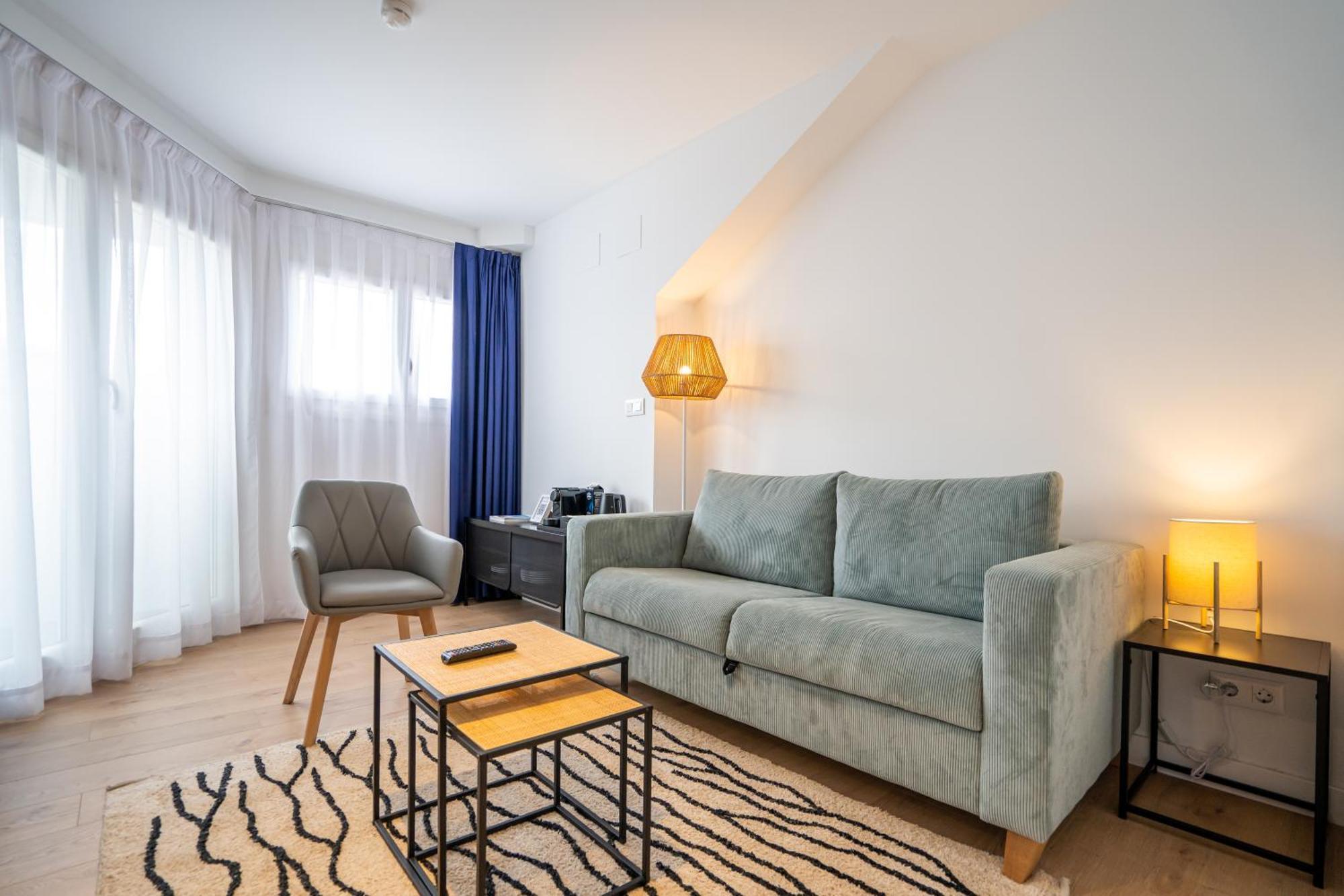 Abba Apartments Playa De Gros سان سيباستيان المظهر الخارجي الصورة