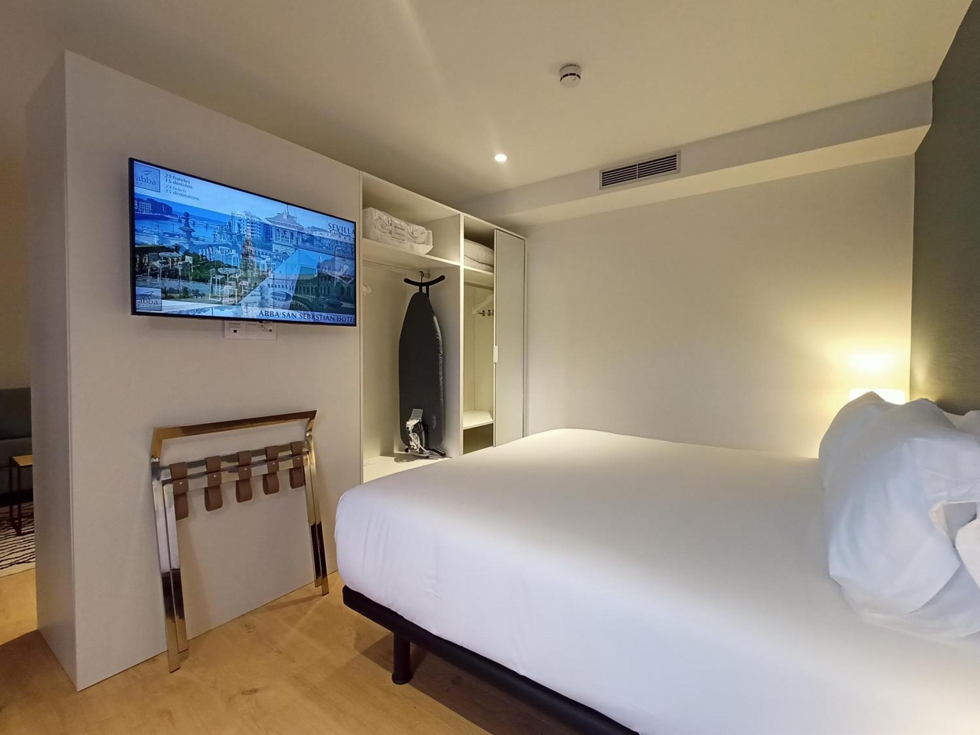 Abba Apartments Playa De Gros سان سيباستيان المظهر الخارجي الصورة