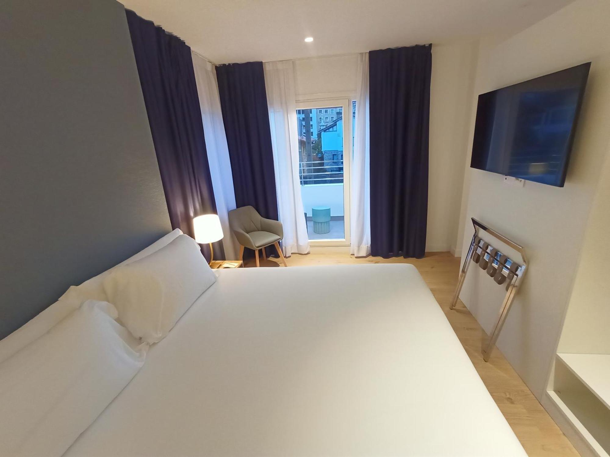 Abba Apartments Playa De Gros سان سيباستيان المظهر الخارجي الصورة